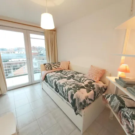Apartment Sea & The