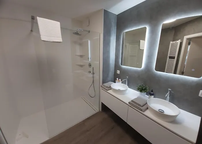 アパート Sea & The